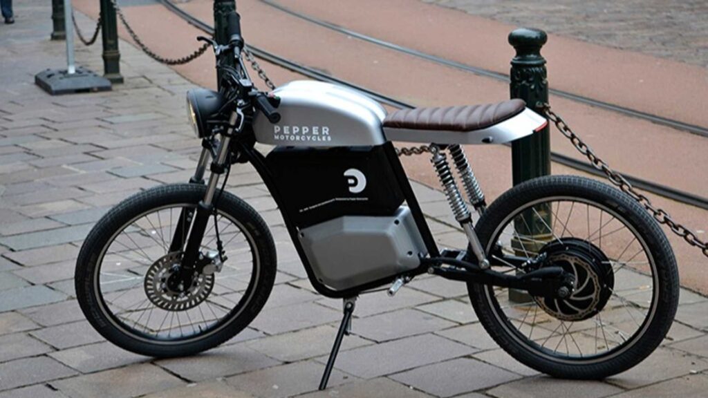 Pepper Vintage Retro Electric Commuter Motorcycle