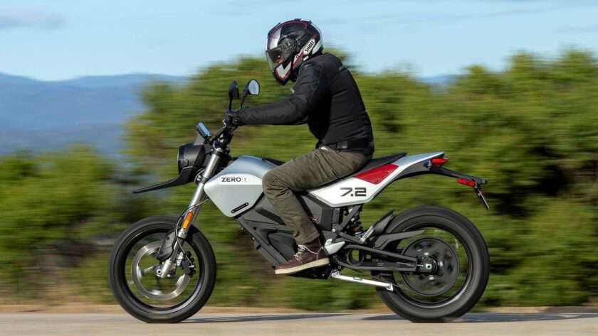 Electric Motorcycle Commuter